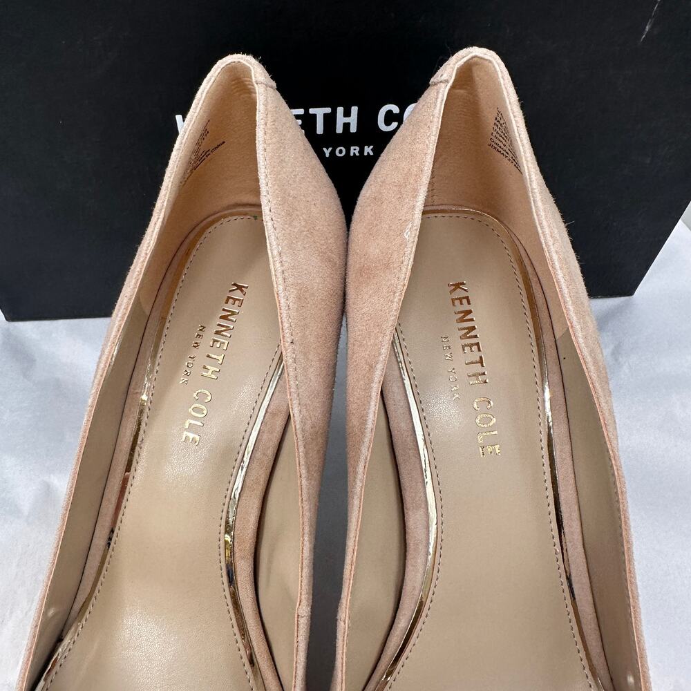 KENNETH COLE New in Box Romi Pump Heels in Buff Neutral  // 11 - Picture 4 of 12
